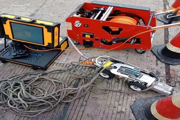 象湖CCTV管道检测机器人